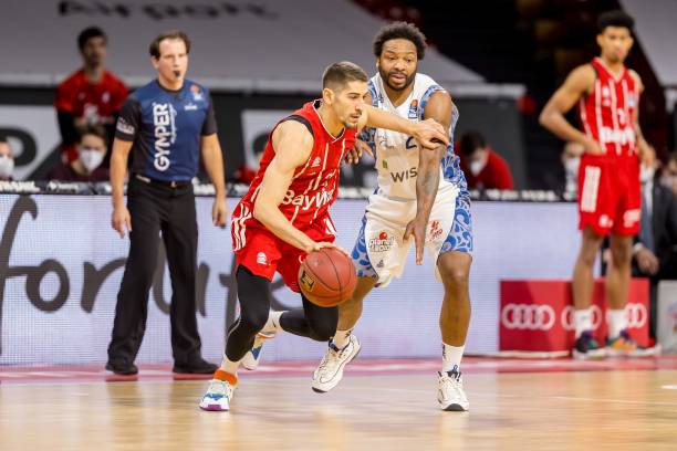 她都力求完 她都力求完