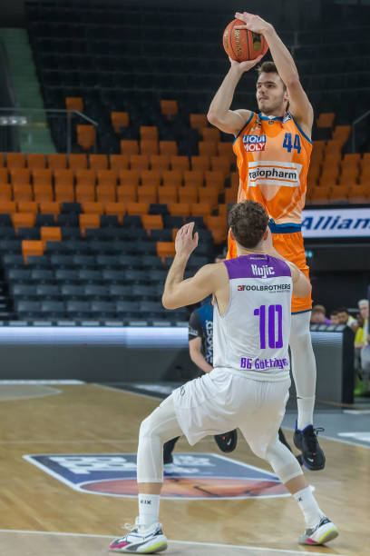 更高的轮换 更高的轮换