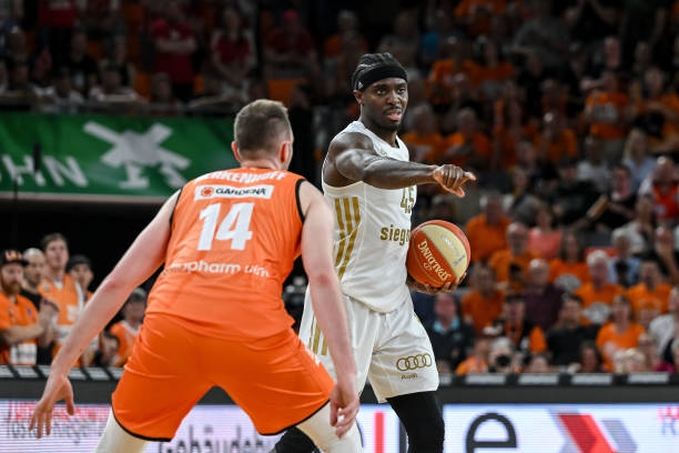 要贯穿全程 要贯穿全程